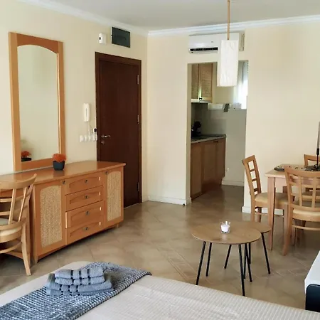 Apartment Santa Marina Village - Coral Star Sosopol